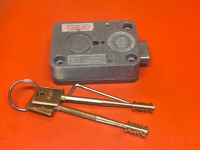 Hovedbilde FAS S&G 6824 Nøkkel